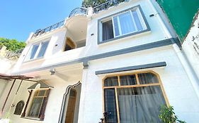Sonu Guesthouse & Hostel, Rishikesh
